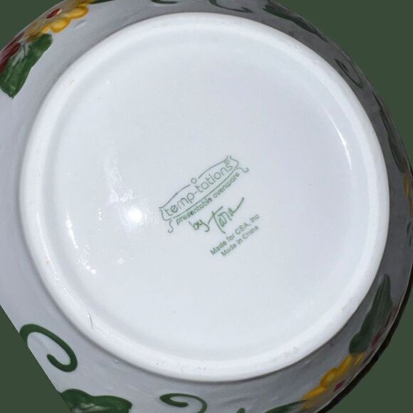 Temptations By Tara Floral Embroidery
Set of 2 Mixing Bowl No Box - Picture 7 of 7